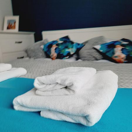 Apartament Z Podziemnym Parkingiem Ulica Wroclawska Красков Екстериор снимка