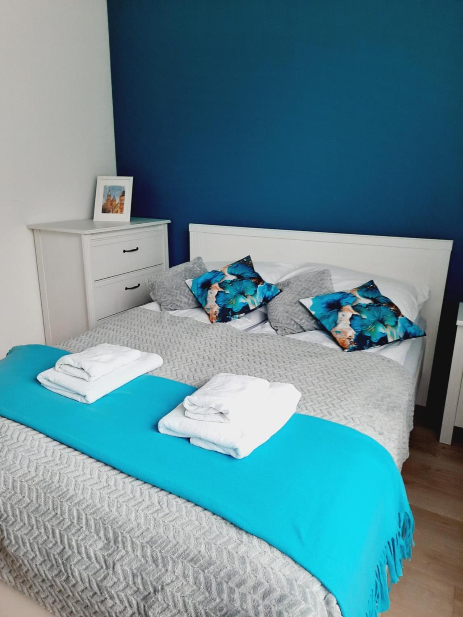 Apartament Z Podziemnym Parkingiem Ulica Wroclawska Красков Екстериор снимка