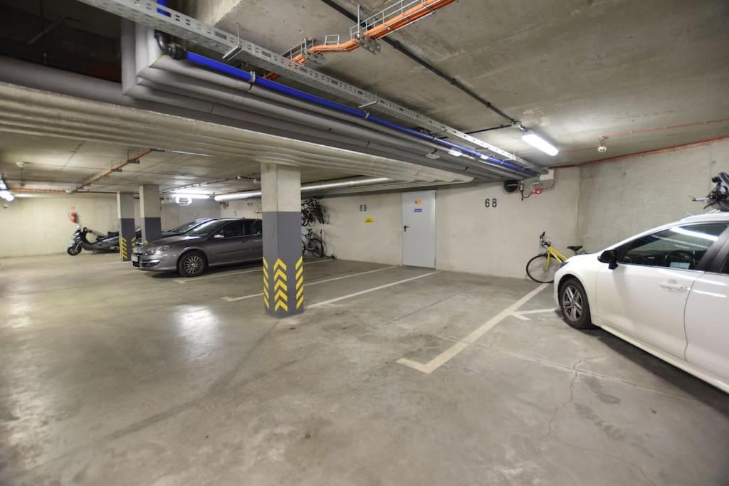 Apartament Z Podziemnym Parkingiem Ulica Wroclawska Красков Екстериор снимка