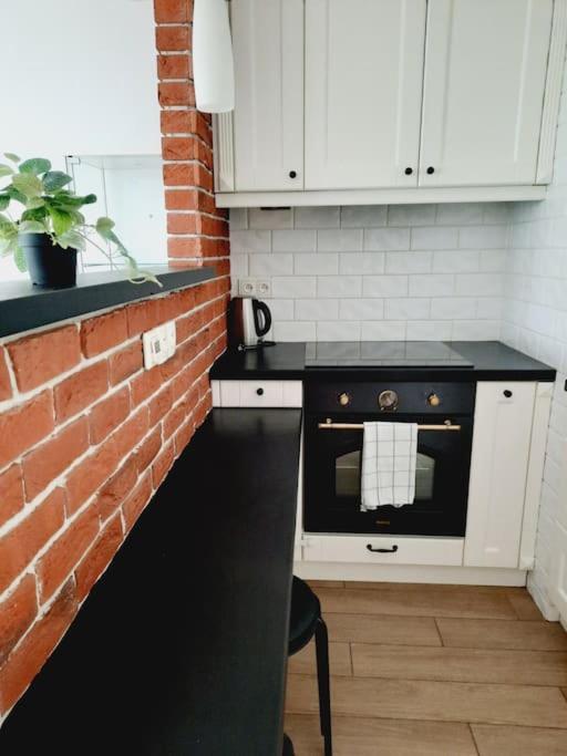 Apartament Z Podziemnym Parkingiem Ulica Wroclawska Красков Екстериор снимка